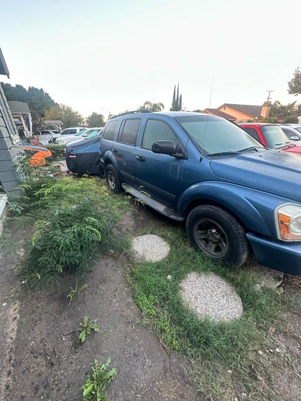 2004 Dodge Durango