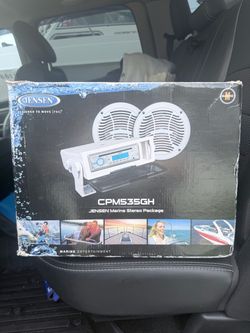 Jensen marine stereo and speakers