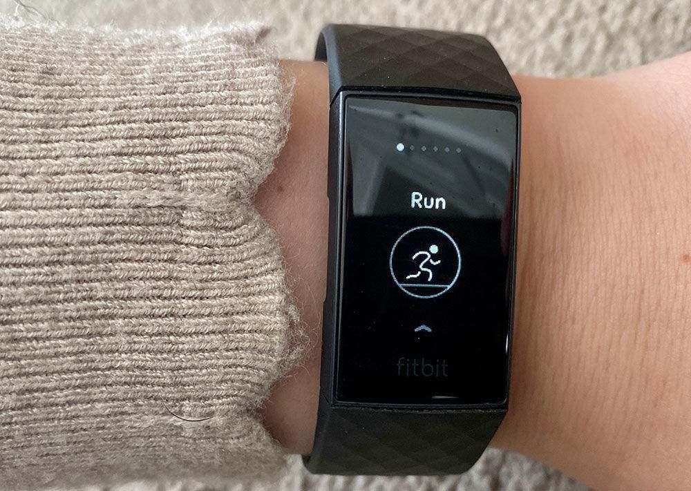 Fitbit Charge 4 Watch