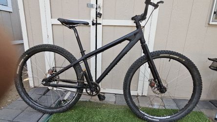 Swobo Bike 27.5x 2.20