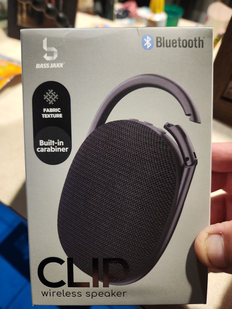 Clip Bluetooth Speaker