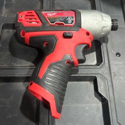 Milwaukee Impact Driver 