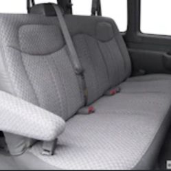 2003 GMC Savannah Passenger Seats There Are 3 Rows 