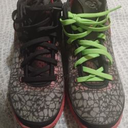 Nike Zoom LeBron x Faze Clan NXXT Gen Black/White/Red Sneaker in size 10 (style code: DR8784-001) 