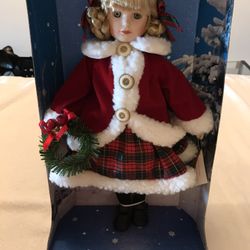 Porcelain Doll Adorable Memories 16” $15.00