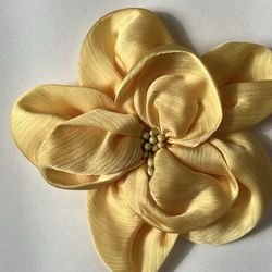 Hand Made Flowers New Total 8 Flowers