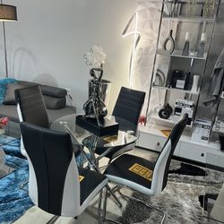 Dining Set Floor Sample 