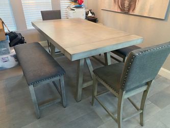 Dining Room Table Set with bench seats and extensions
