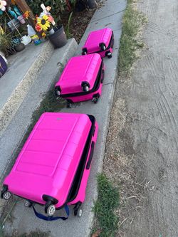 Luggage set