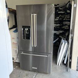 23.8 Cu Ft - KITCHENAID FRENCH DOOR REFRIGERATOR 