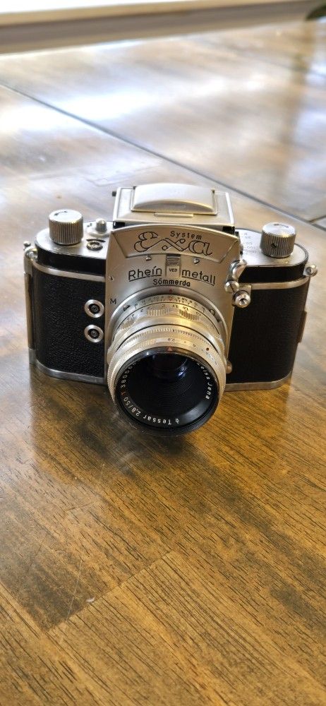 German Film Camera Jhagee EXA Rhein Metall