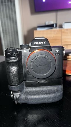 Sony A7 lll Mirrorless Camera ILCE7M3