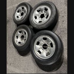 4 — 225/60r16 5x4.72 5x120 Stock Chevy Camaro S10 Bmw Wheels Rims Tires!!!!