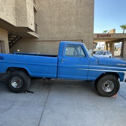 68. Ford F-250 , 4 X4 ,  Parts  And More Projects 