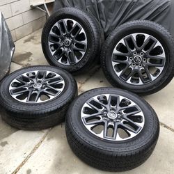 Rims 2024 Toyota Tundra Sequoia Land Cruiser Limited OEM Wheels Tires 265/60/20 Bridgestone  Tires 99% tread! perfect NO curb scratches. PRICE IS FIRM