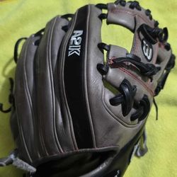 Wilson A2k Baseball Glove