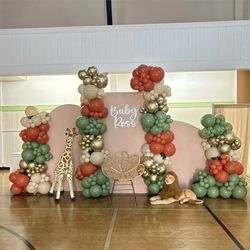 Safari Backdrop Decor✨