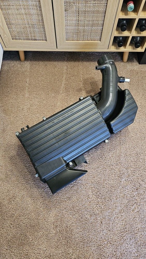 00-05 Honda S2000 Airbox W/ Ballade Sport Tube/Filter
