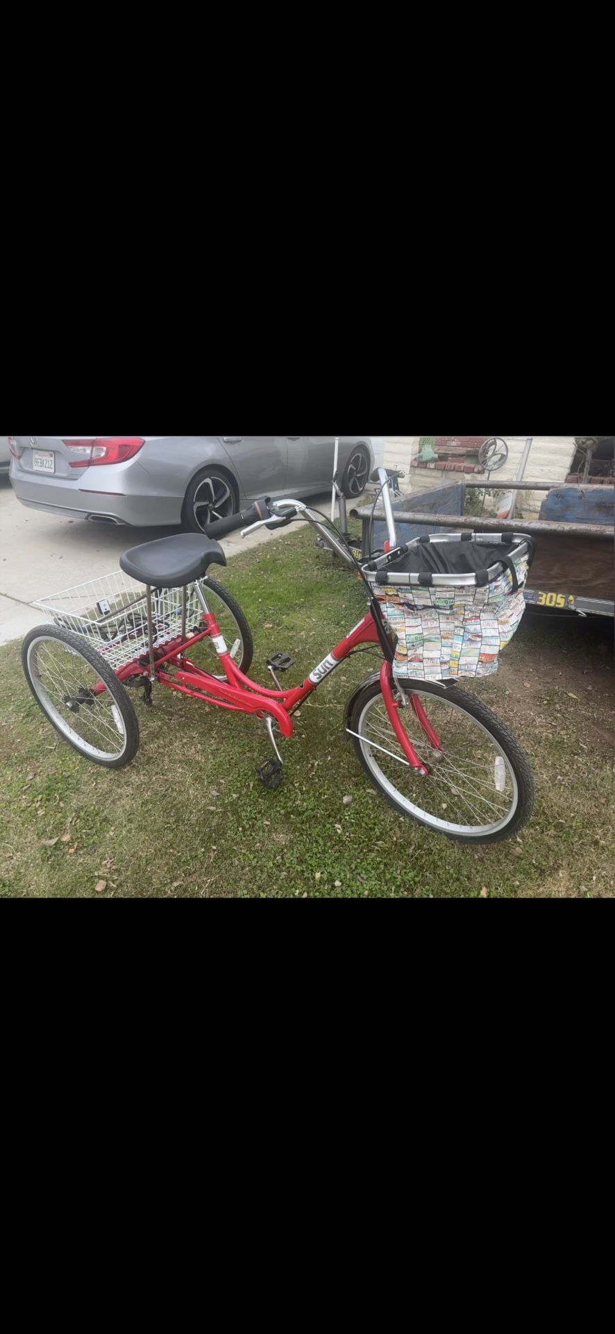Traditional Sun 3 wheel Bike With Gears In Great Shape Traditional Sun 3 wheel Bike With Gears In Great Shape