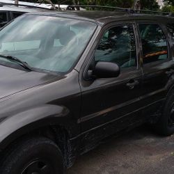 2003 Ford Escape