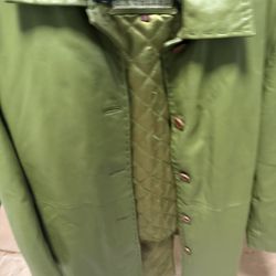 Pre-owned Women leather jacket size Xl regular  Pick up ⬆️ in Powder Springs Ga  30127  Asking price is $125.00   