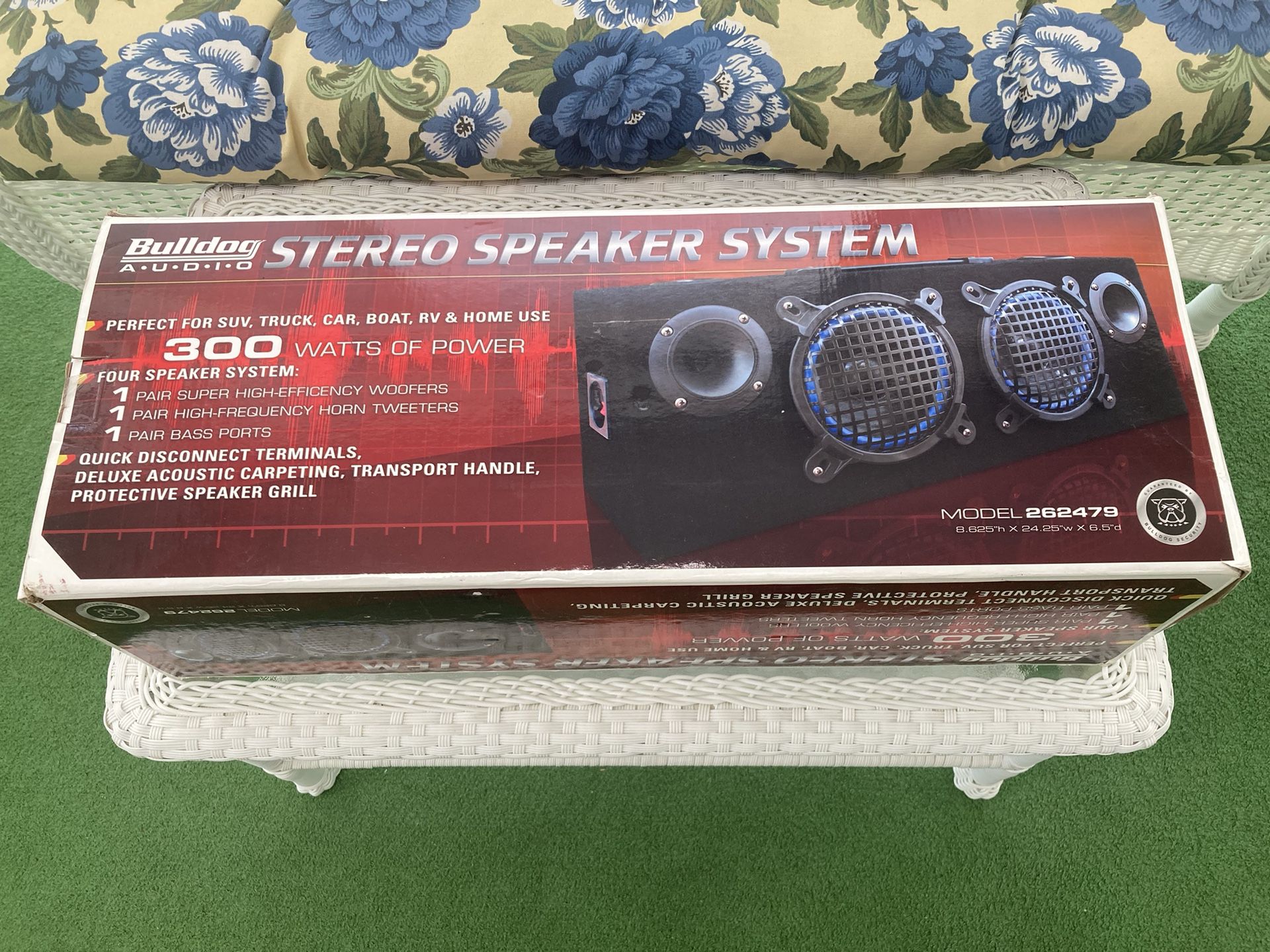 Bulldog Portable Audio Stereo Speaker System 300 Watts Of Power. Brand New $400.00 Dollars. 