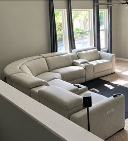 Living Spaces Power Reclining Sectional - Excellent Condition