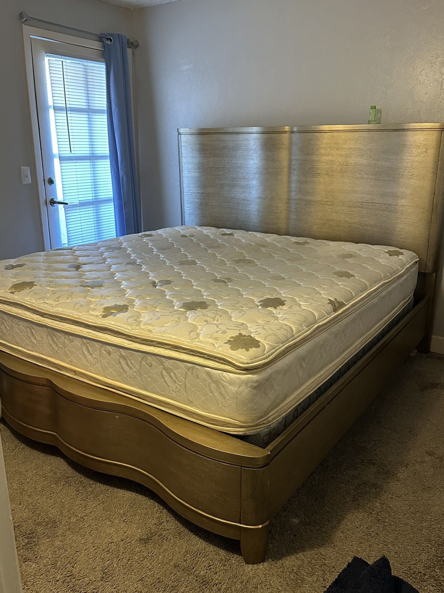 King Size Mattress And Bed Frame 