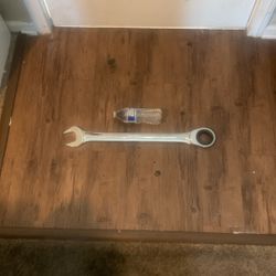 Tightspot 1 7/8 Wrench