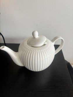 Tea Pot