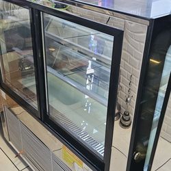 Refrigerated Bakery Display