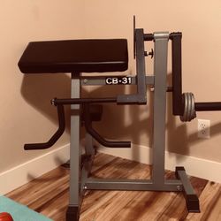 Like New Cb31 Valor Fitness Preacher Bicep Tricep Machine for