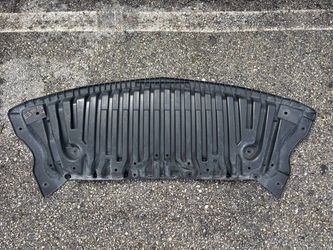 10-16 Mercedes W212 E350 Engine Undertray Splash Shield Cover OEM