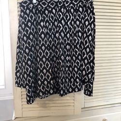 Dress Barn Just Below Knee Length Skirt - Size Large