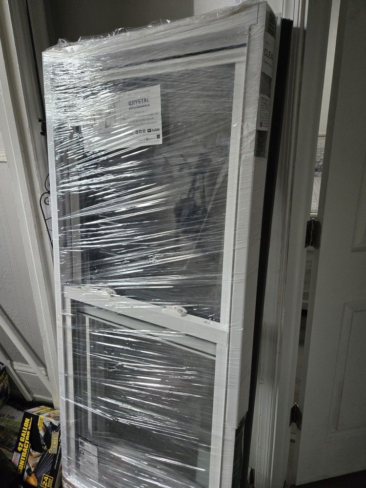 2 28x66 vinyl windows