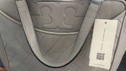 Very Cute Tory Burch Purse 