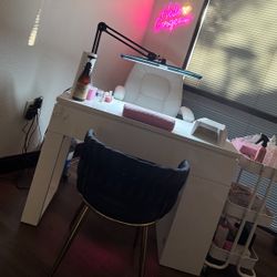 White Manicure Tables