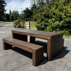 Rustic Farmhouse Style Table 
