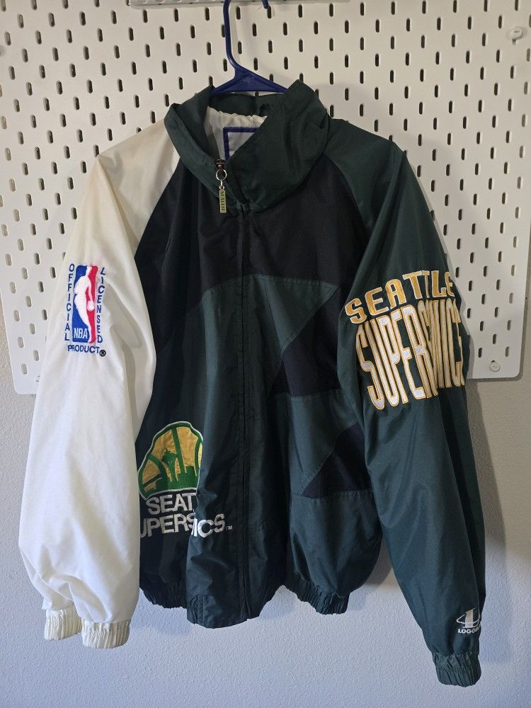 Vintage Seattle SuperSonics Shark Tooth Jacket Medium