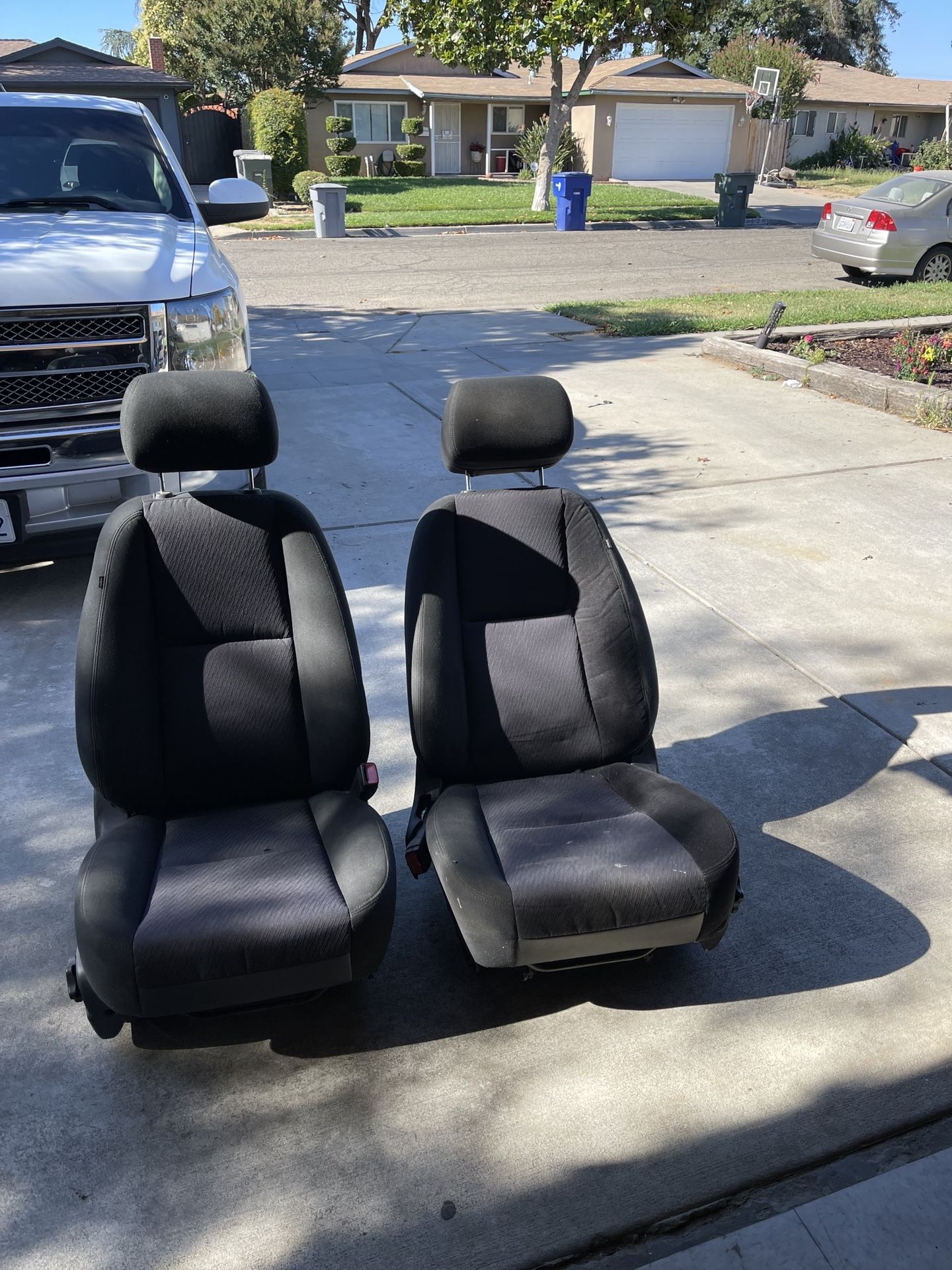 Seats Chevy Silverado for Sale in Fresno, CA OfferUp
