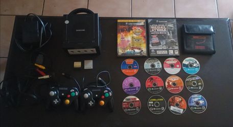 Nintendo GameCube Console Bundle with Games