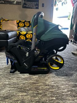 Doona Car Seat + Stroller