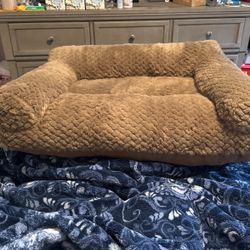 Dog Bed 