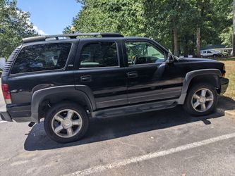 $5,000 OBO 2005 Tahoe Z71  :: 4WD :: V8 ::  233,800miles