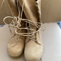 Military Boots Size 7