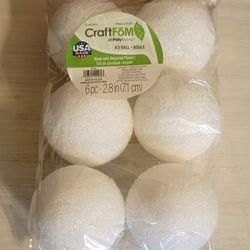 FloraCraft CraftFōM 6-piece, 2.8-inch white crafting foam balls