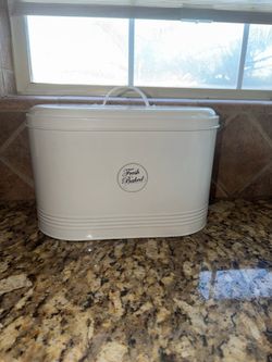 Fresh Baked Bread Box