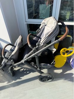 Uppababy double strolller