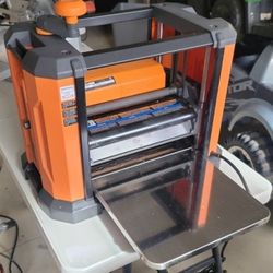 Rigid 13" Corded Planer