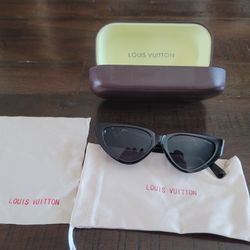 Authentic Louis Vuitton Sunglasses With Case $350 Pickup In Oakdale 